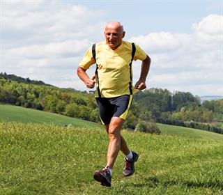 فعالیت بدنی برای افراد بالای 65 سال